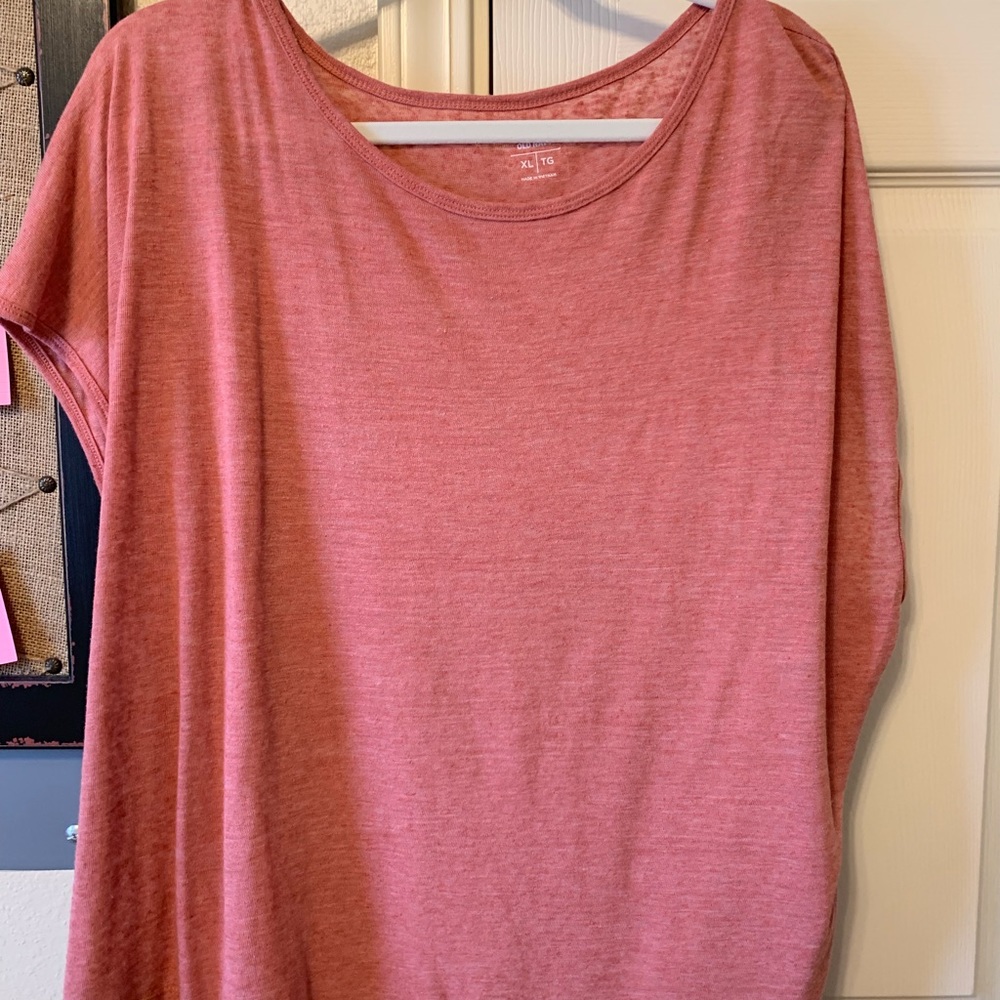 oversized old navy tee